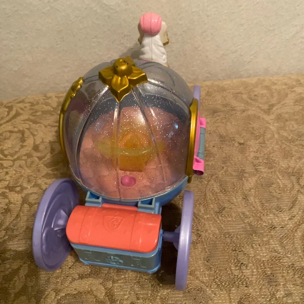 Fisher Price Little People Cinderella Coach, Dolls snd Horses - Picture 7 of 9